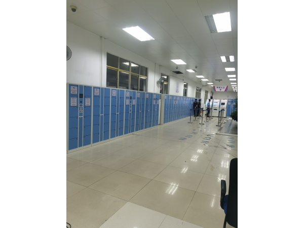 深圳市公安局科目一考場(chǎng) 智能自助儲(chǔ)物柜